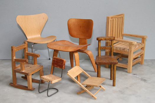 Laura Tarrish’s Collection of Miniature Chairs: Slideshow: Slide 16
